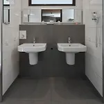 Hotel Babylon Heerhugowaard - Alkmaar Heerhugowaard