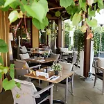 Babylon - Alkmaar Hotel Heerhugowaard