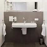 Babylon - Alkmaar Hotel Heerhugowaard