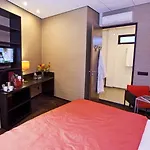 Babylon - Alkmaar Hotel