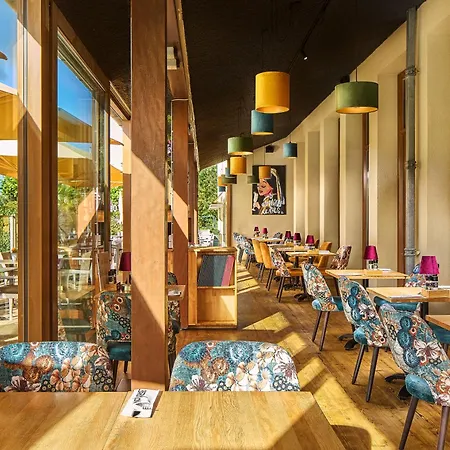 Babylon - Alkmaar Hotel