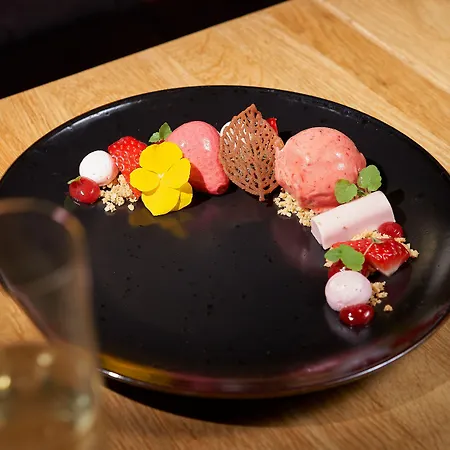 Hotel Babylon - Alkmaar 4*