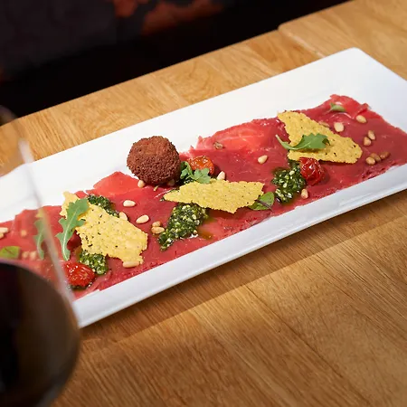 Hotel Babylon - Alkmaar 4*