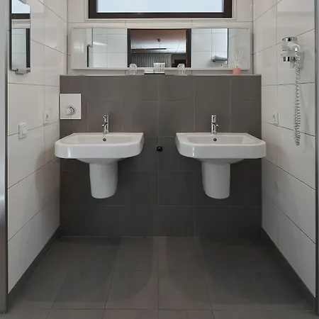 Babylon - Alkmaar Hotel 4*