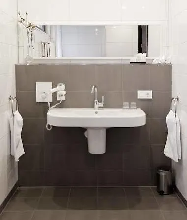 Babylon - Alkmaar Hotel Heerhugowaard