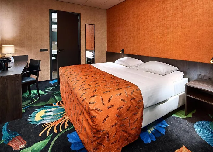 Hotel Babylon Heerhugowaard - Alkmaar 4* Херхюговард