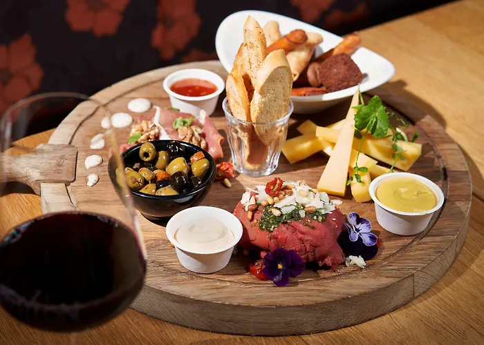 Hotel Babylon Heerhugowaard - Alkmaar Отель 4*