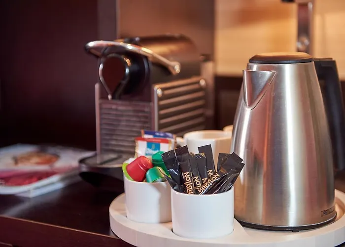 Hotel Babylon Heerhugowaard - Alkmaar Отель