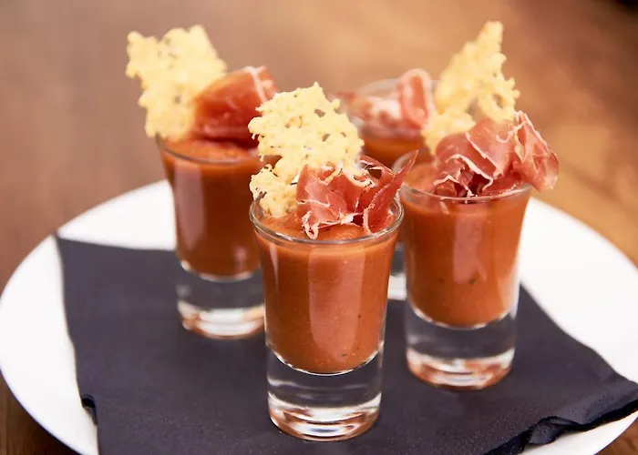 Отель Hotel Babylon Heerhugowaard - Alkmaar Херхюговард