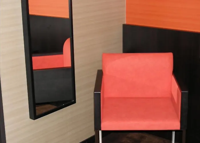 Hotel Babylon Heerhugowaard - Alkmaar Отель 4*