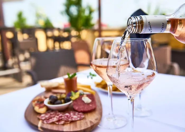 Hotel Babylon Heerhugowaard - Alkmaar Отель Херхюговард