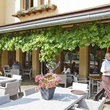 酒店 Babylon - Alkmaar 4*