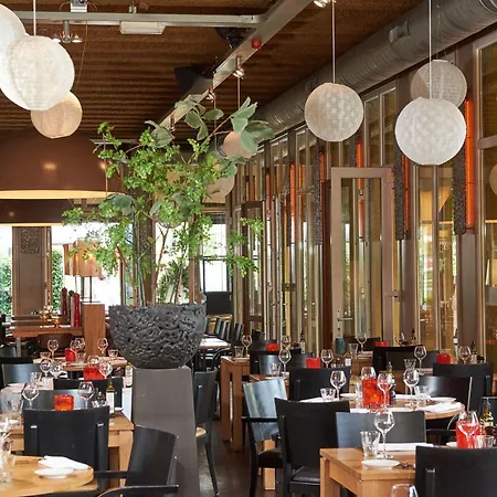 酒店 Babylon - Alkmaar 4*